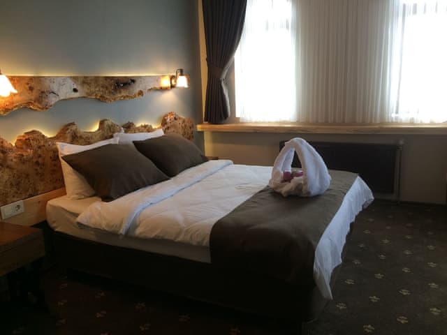 Family Twin Room, 2 Bedrooms, Non Smoking, Mountain View