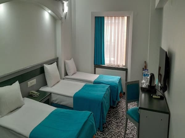 Standart Üç Kişilik Oda