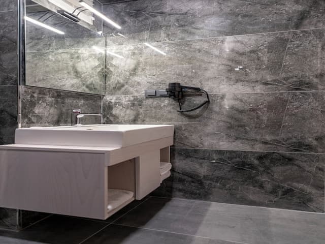 Standard Double Room Single Use, 1 Queen Bed