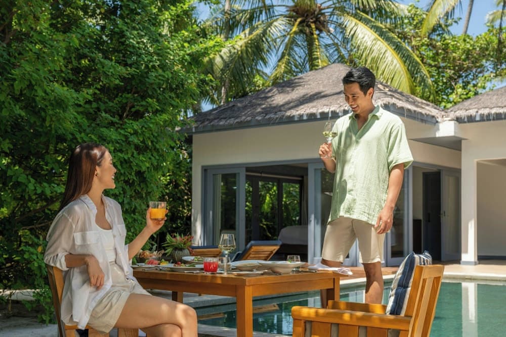 The Halcyon Private Isles Maldives, Autograph Collection