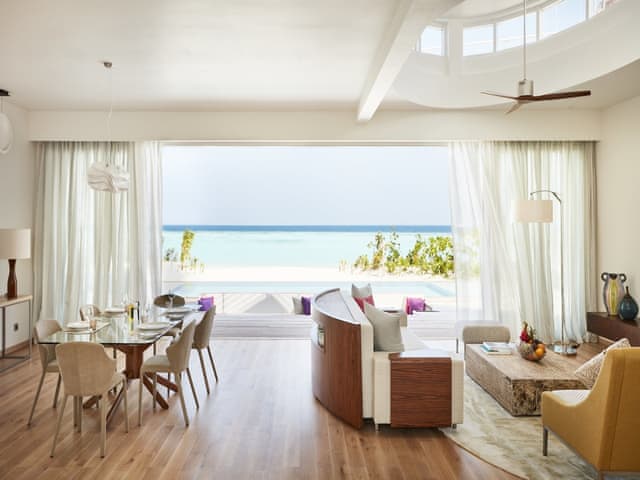 İki Yatak Odalı Havuzlu Plaj Rezidansı