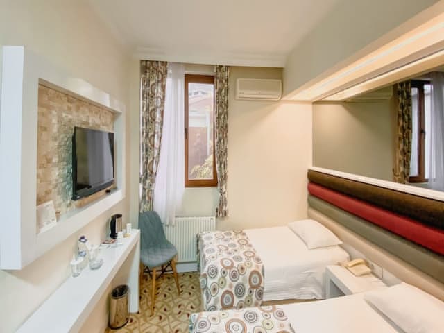 Standard Room with Garden View