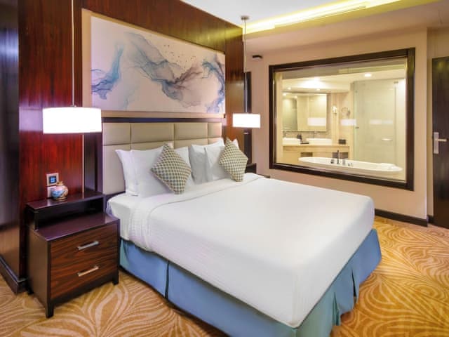 Junior Suite, 1 King Bed