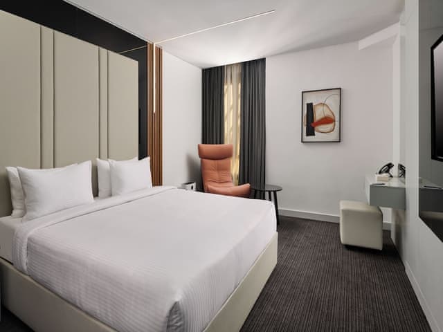 Egyptians &amp; Residents Only - Smart Junior Suite - City View