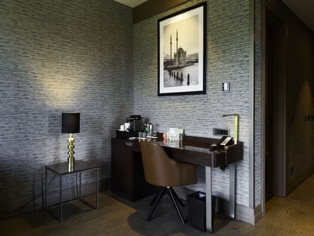 Room, City View (Collection)