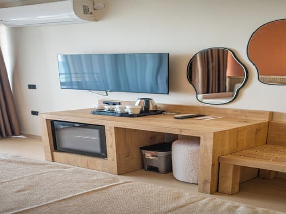 Deluxe Triple Room, Sea View, Beachside