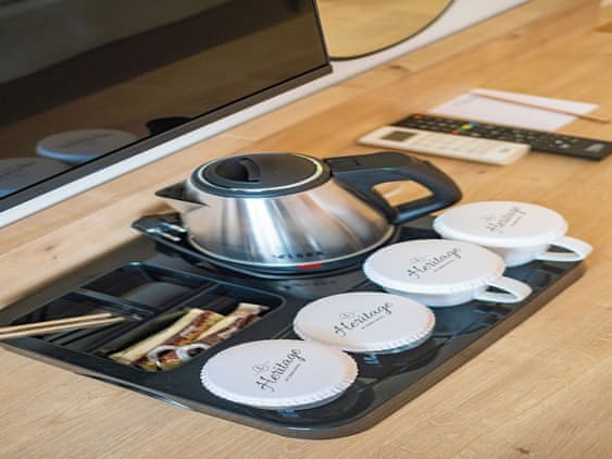 Deluxe Triple Room, Sea View, Beachside