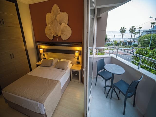 Comfort Triple Room, Sea View