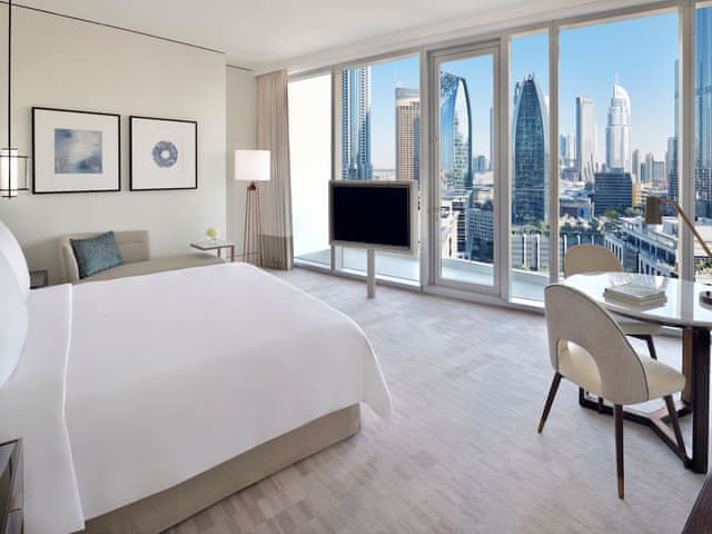 Premier Burj Khalifa View Room - Exclusive Access to Level 54 Infinity Pool