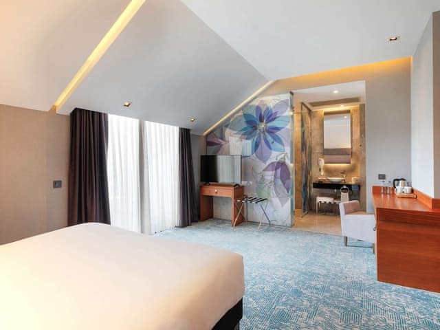 Deluxe Room, Multiple Beds