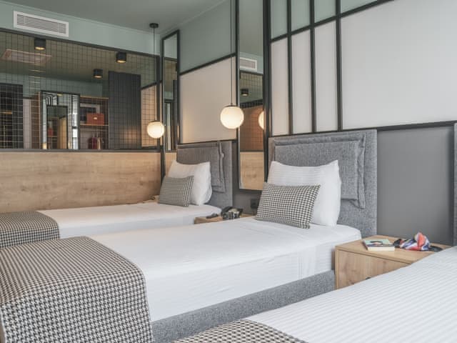 Standart Üç Kişilik Oda