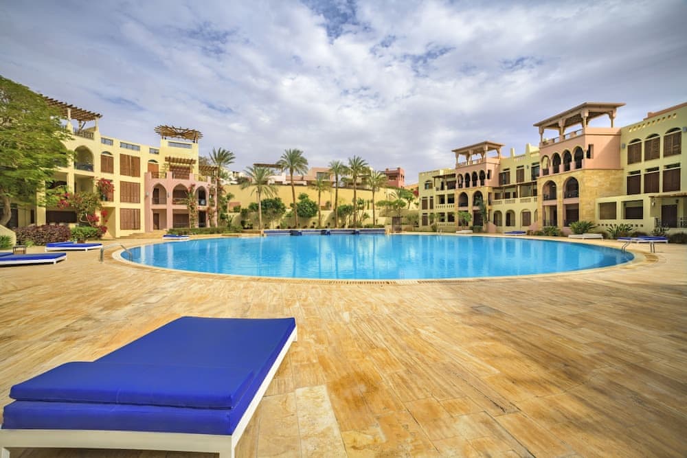 Tala Bay Residence - Families Only