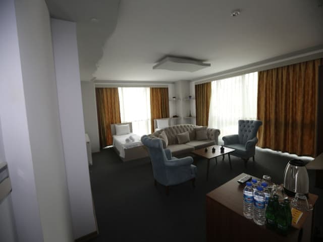 Family Room, 1 Bedroom