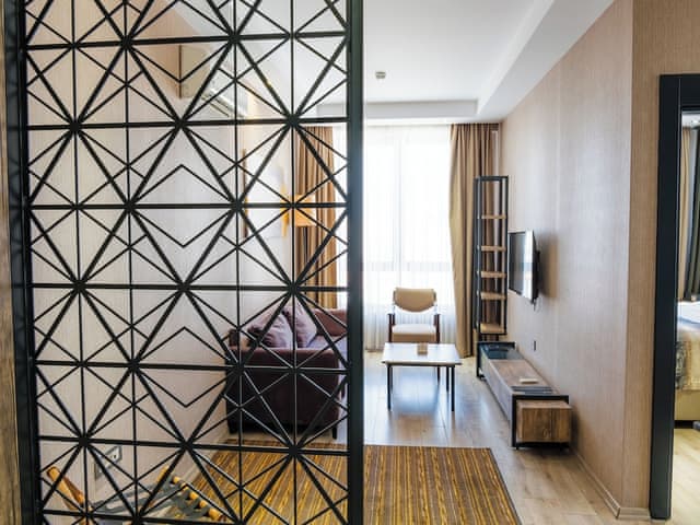 Junior Suite, 1 Bedroom, City View, Corner