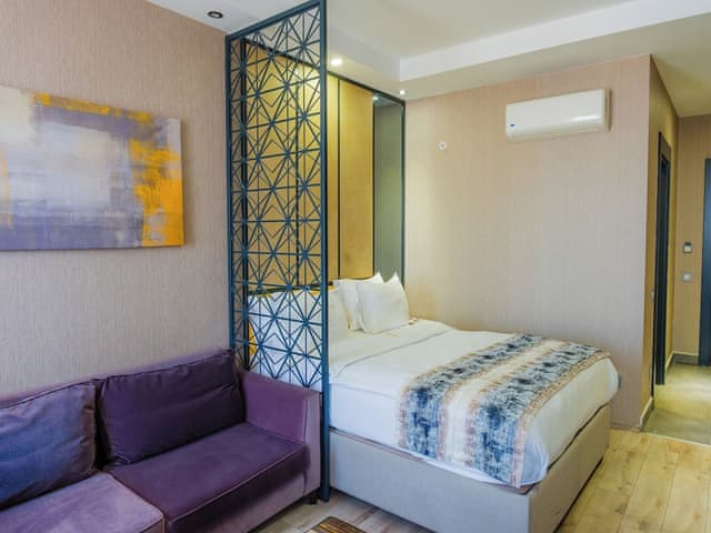 Standard Double Room, 1 Queen Bed, City View