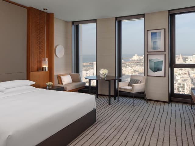 Executive Suite (Park)