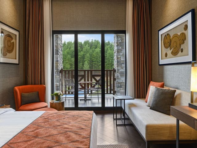 Deluxe Room with King Size Bed, Forest View