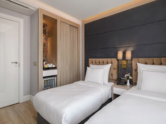 Standart İki Yataklı Oda