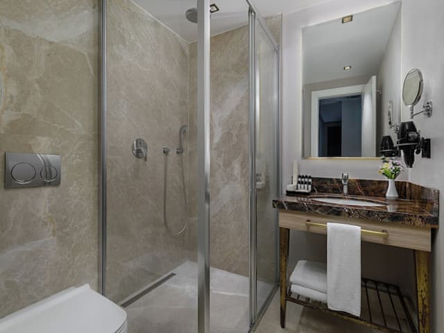 Standart Çift Kişilik Oda