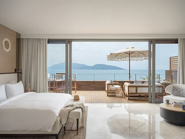 Room, 1 King Bed, Sea View