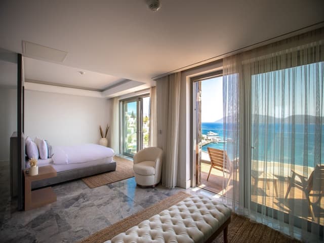 Suite, Multiple Beds, Sea View