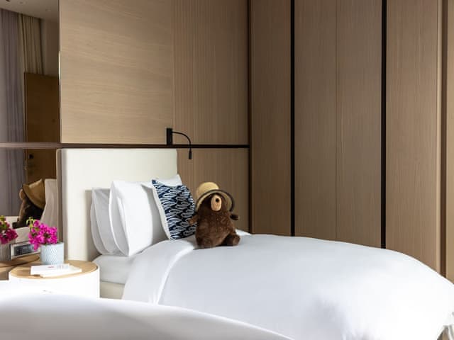 Deluxe Room, Multiple Beds, Sea View