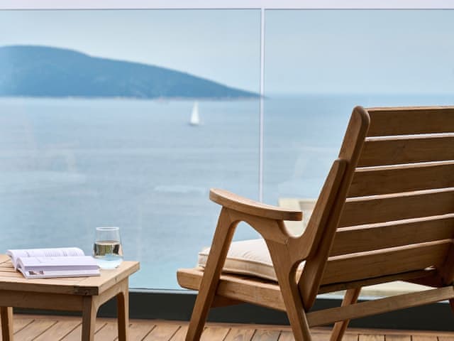 Suite, 2 Queen Beds, Sea View