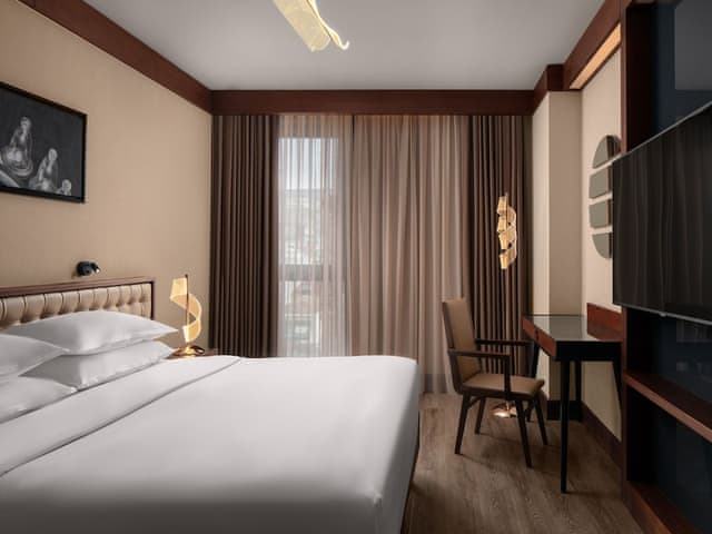 Deluxe Room, 1 King Bed