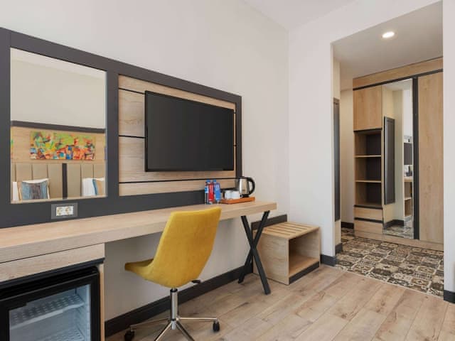 Room, 2 Twin Beds, Non Smoking