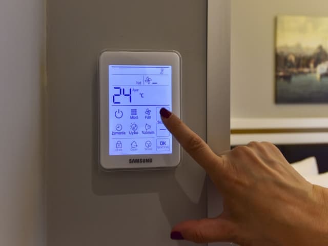 Family Room, 2 Bedrooms