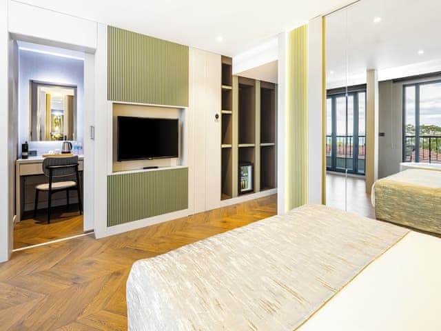 Deluxe Suite, Terrace