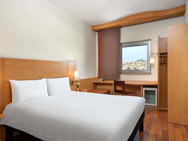 Double Room, 1 Double Bed