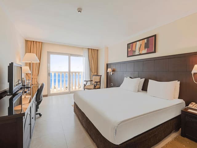 Standard Room, 1 King Bed (Sea Front)