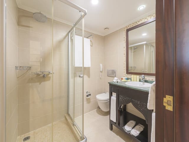 Suite, 1 Bedroom (Seafront)