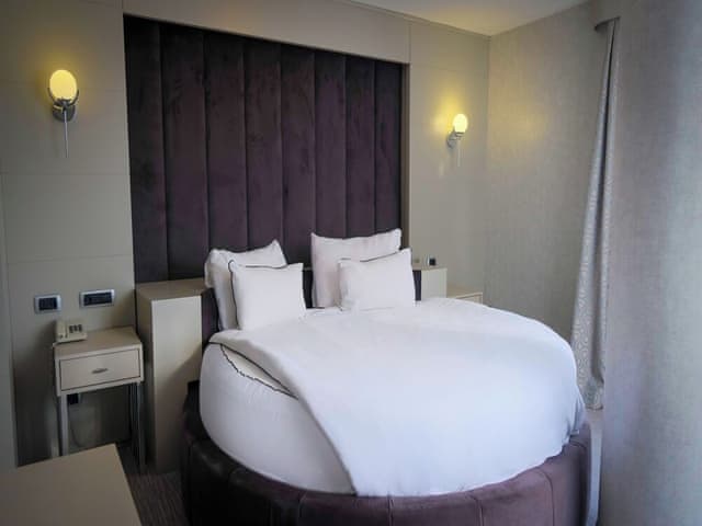 Deluxe Double Room, 1 King Bed