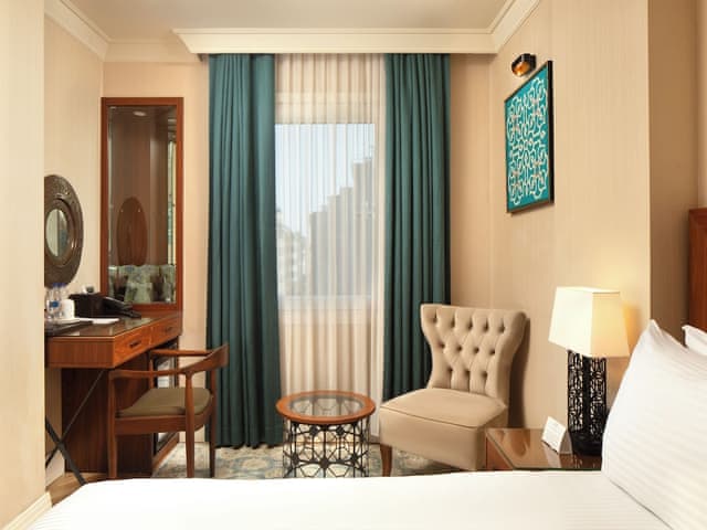 SUPERIOR TWIN / FRENCH