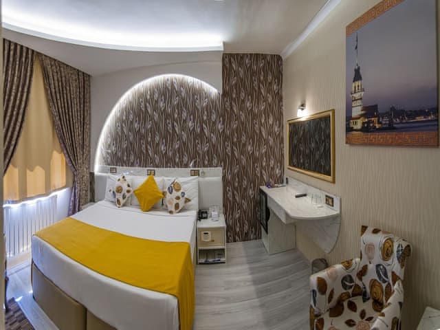 Deluxe Çift Kişilik veya İki Tek Kişilik Yataklı Oda