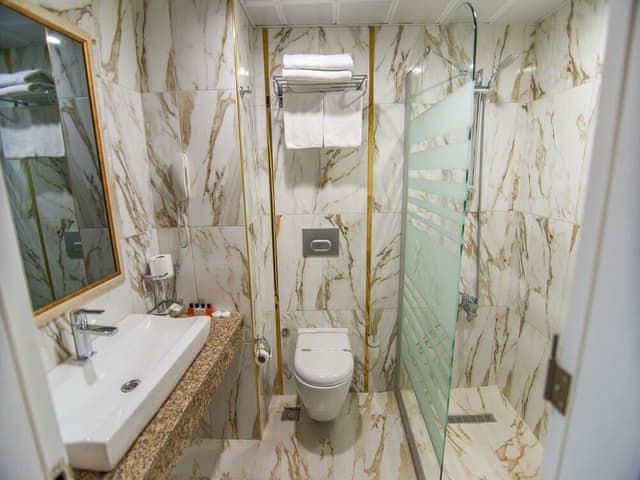 Deluxe Çift Kişilik veya İki Tek Kişilik Yataklı Oda