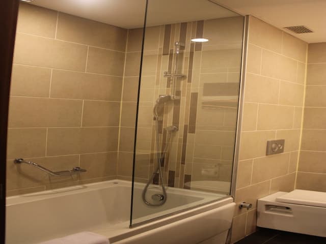 Queen Family Room With Sofa Bed