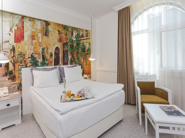 Delüks Çift Kişilik Oda