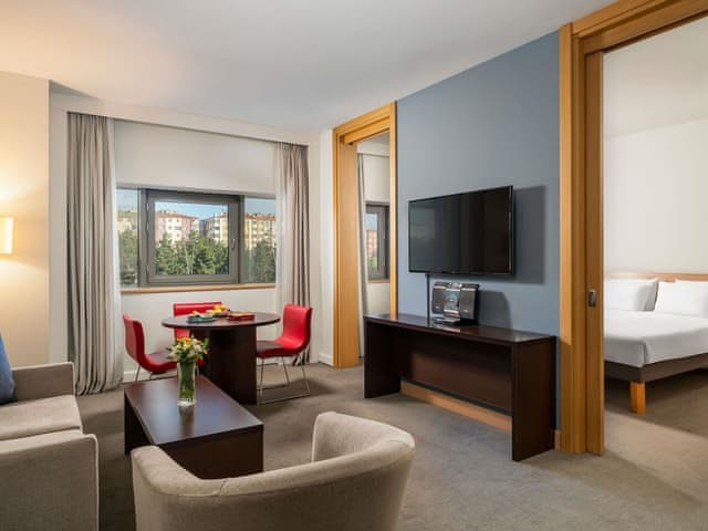 Superior Suite, 1 Queen Bed with Sofa bed