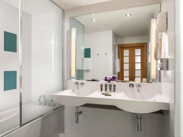 Superior Suite, 1 Queen Bed with Sofa bed