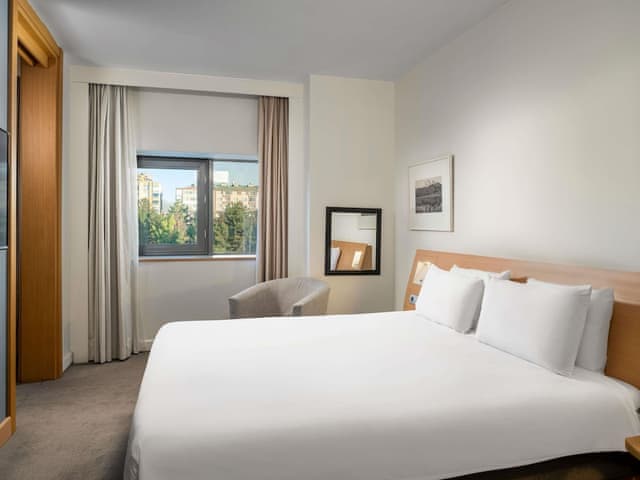 Superior Suite, 1 Queen Bed with Sofa bed
