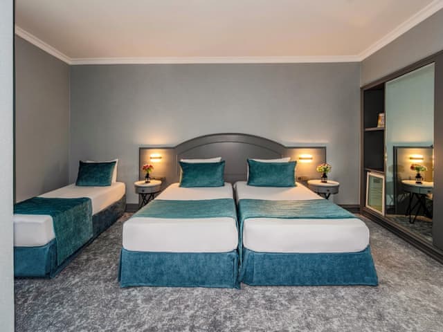 Triple Room, 3 Twin Beds