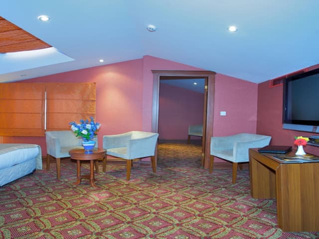 Delüks Dört Kişilik Oda