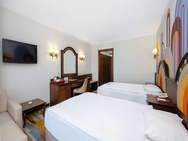 Deluxe Room, City view