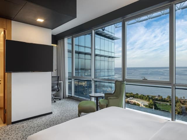 Deluxe Room, 1 King Bed, Sea View