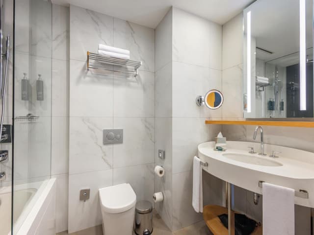 Junior Suite, 1 King Bed, Sea View