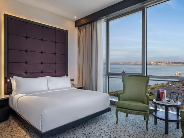Room, 1 King Bed, Sea View, Corner