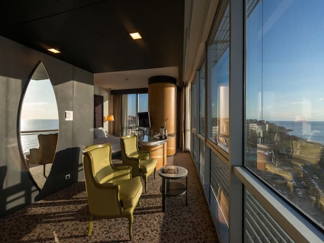 Family Suite, 1 King Bed